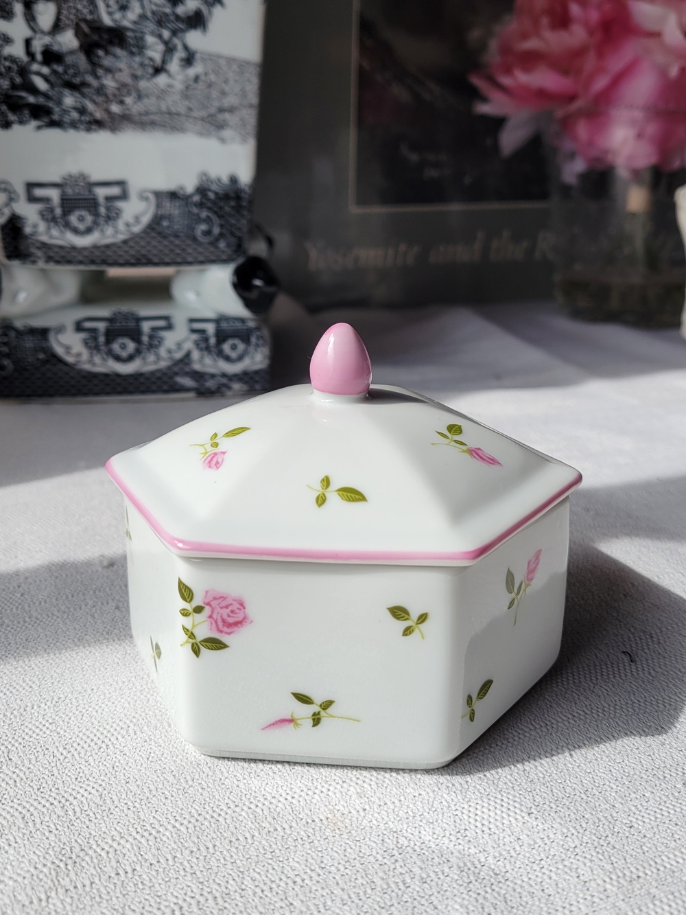 Porcelain Vintage Trinket Box with Pink Rose Pattern